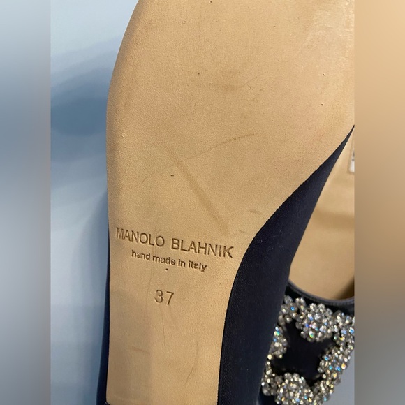 Manolo Blahnik Hangisi Satin Flats – Grey with Crystal Buckle – Size 37 - Picture 6 of 9